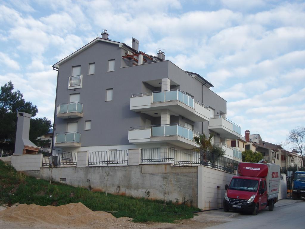 Villa Lumare - 100M From The Sea Πούλα Εξωτερικό φωτογραφία